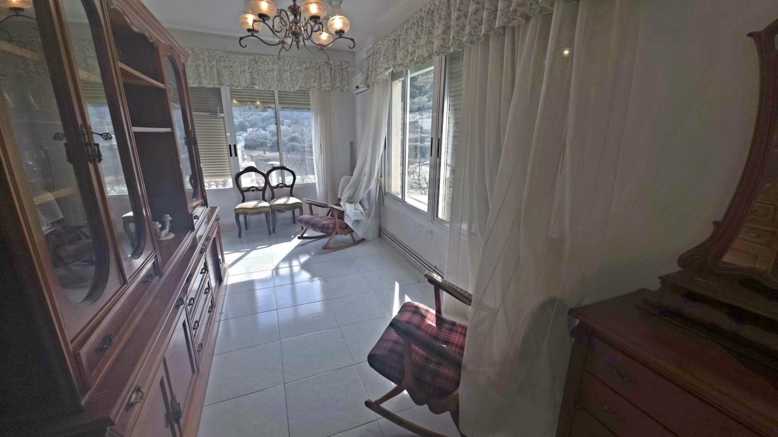 7 bedroom Townhouse for sale in Guadalest - € 210,000 (Ref: 9743162)