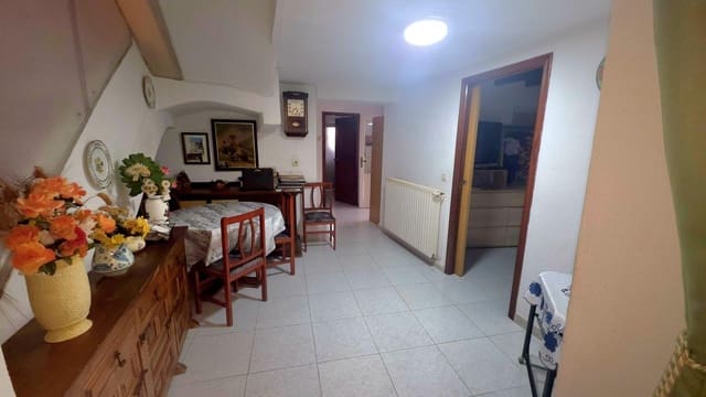 7 bedroom Townhouse for sale in Guadalest - € 210,000 (Ref: 9743162)