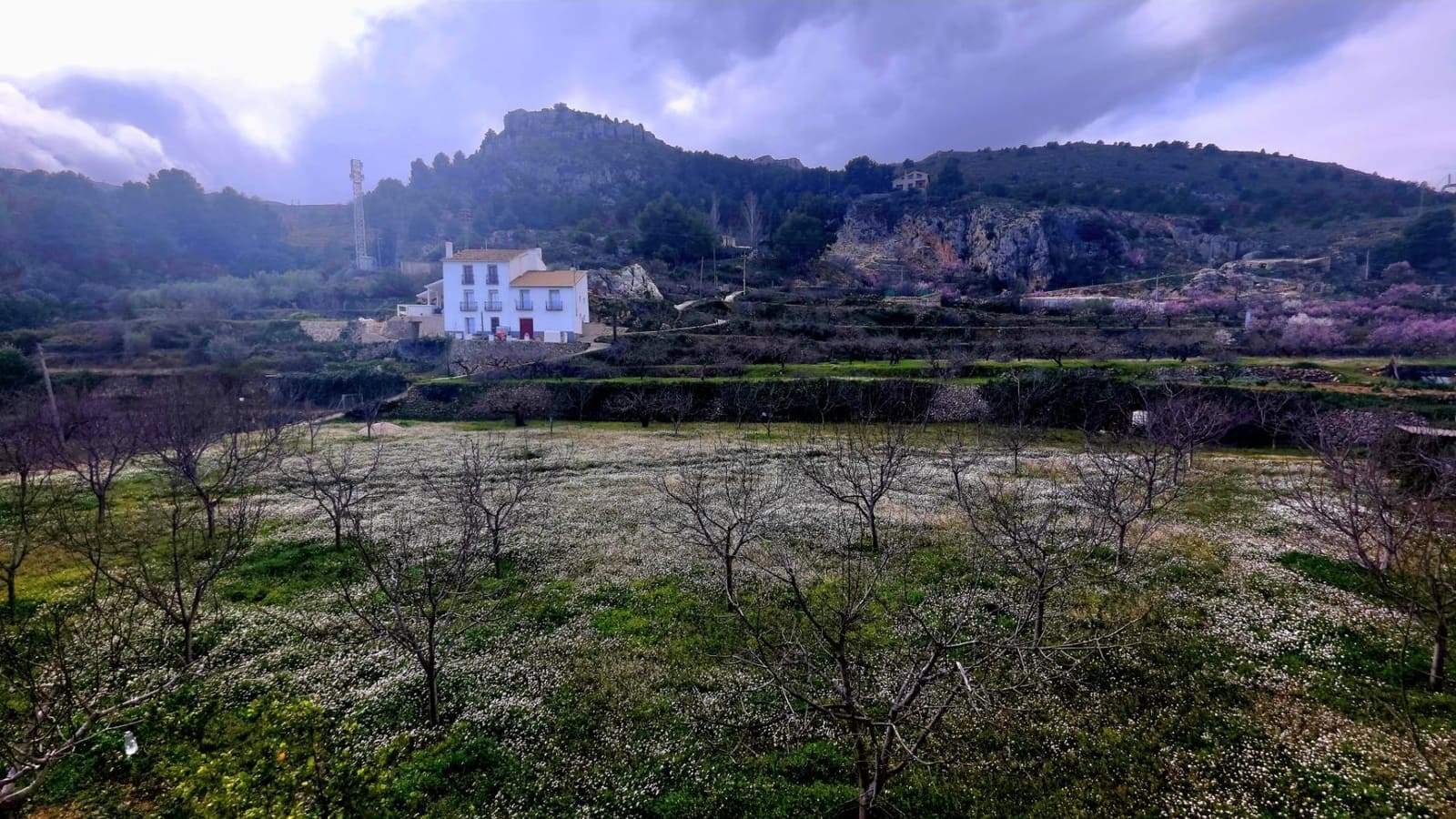 7 bedroom Townhouse for sale in Guadalest - € 210,000 (Ref: 9743162)