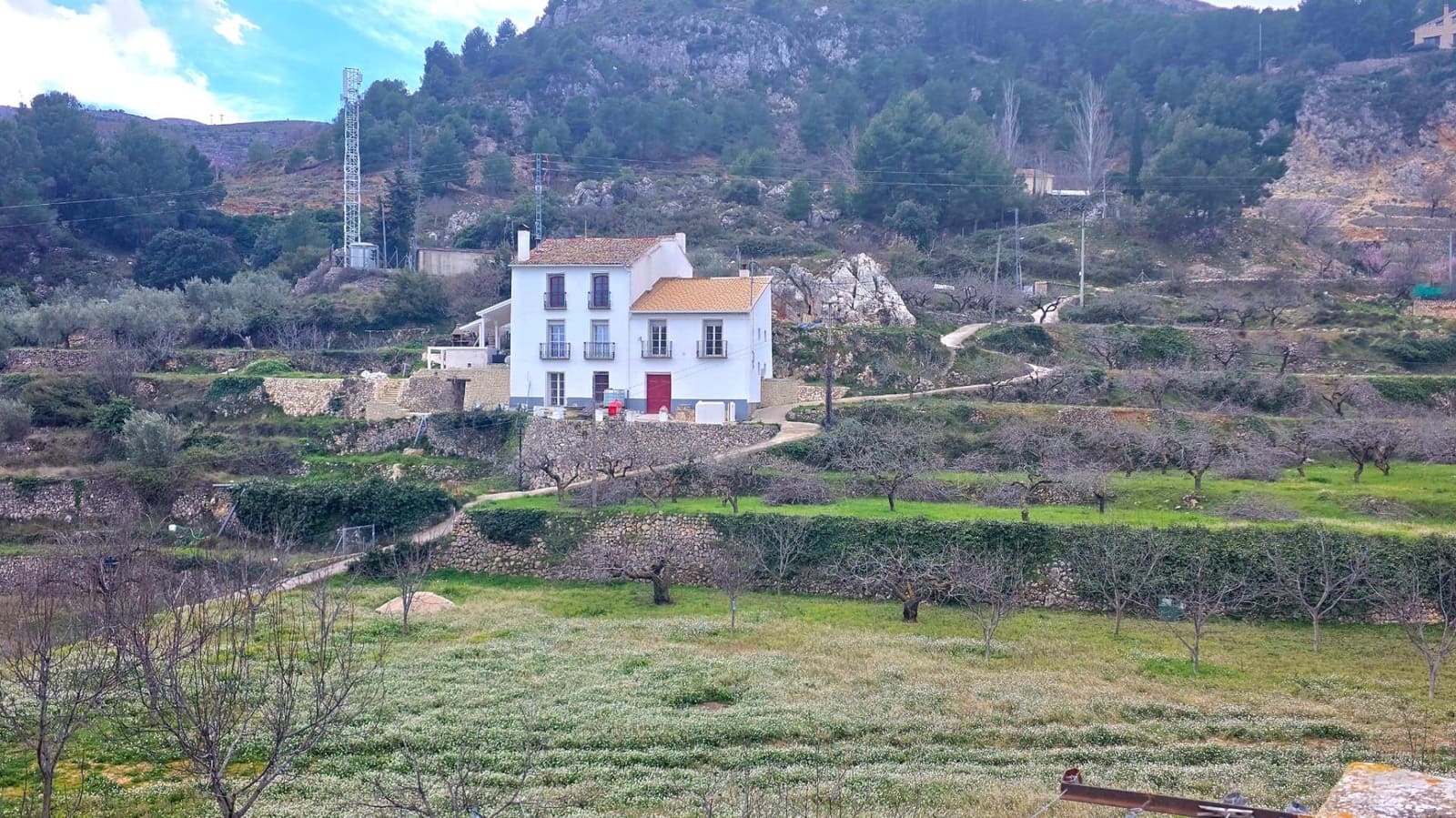 7 bedroom Townhouse for sale in Guadalest - € 210,000 (Ref: 9743162)