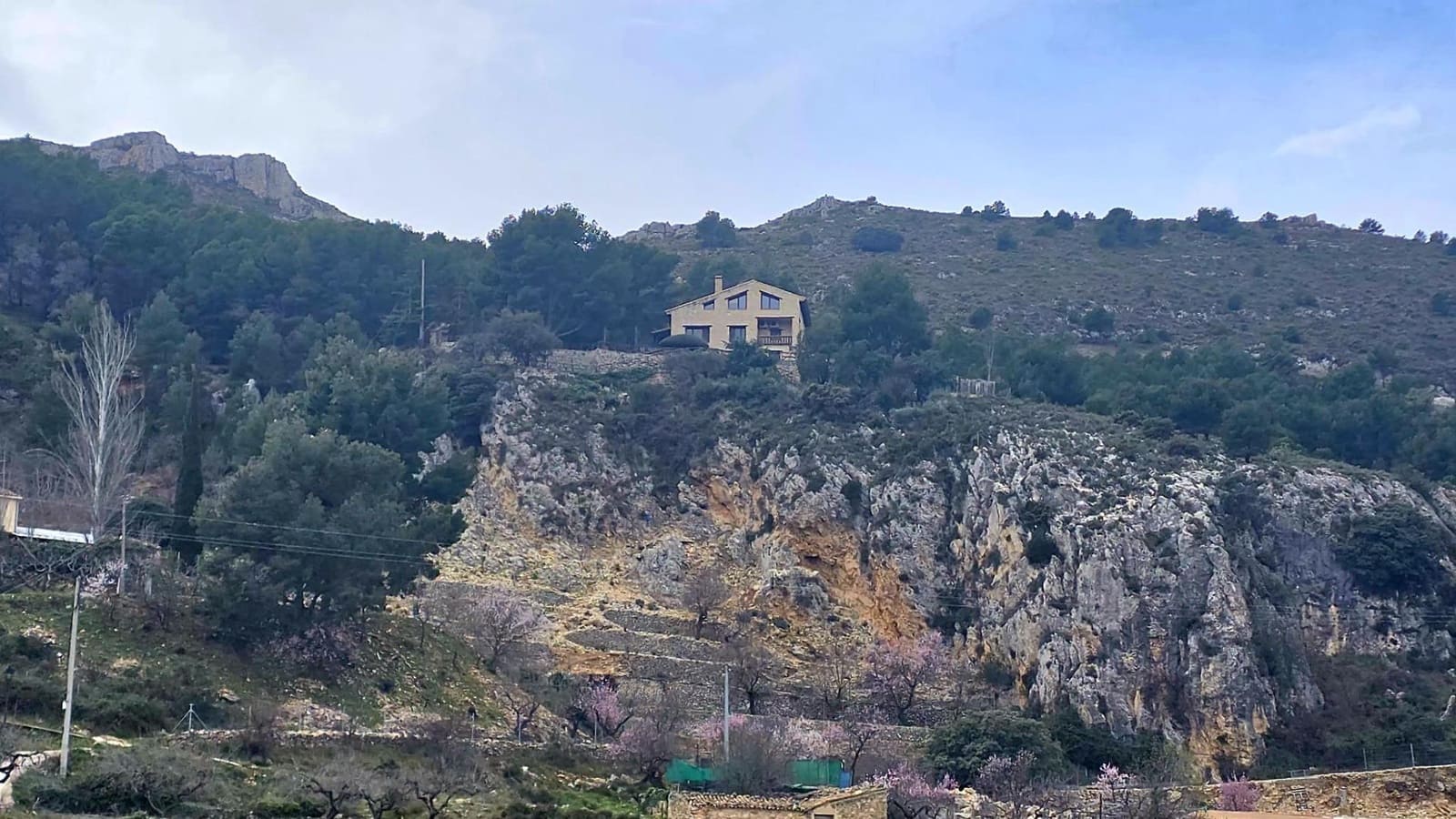 7 bedroom Townhouse for sale in Guadalest - € 210,000 (Ref: 9743162)