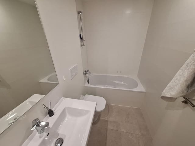 2 soveværelse Lejlighed til leje i San Juan de Alicante / Sant Joan d'Alacant med swimmingpool garage - € 2.000 (Ref: 9745307)