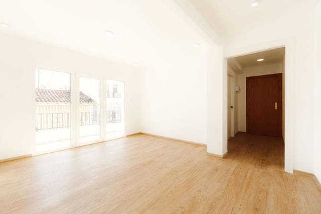 Ático de 4 habitaciones en Altea en venta - 299.000 € (Ref: 9748097)