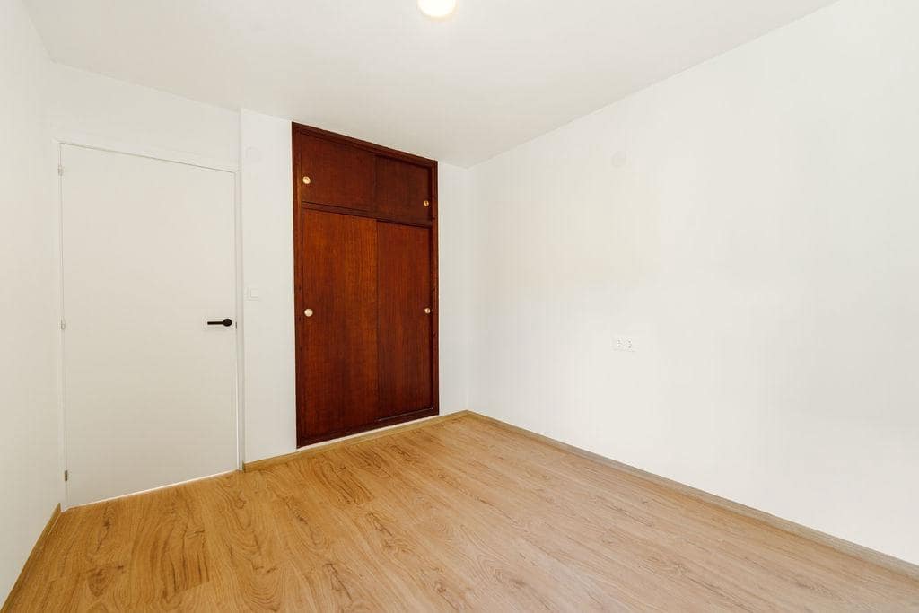 4 quarto Penthouse para venda em Altea - 299 000 € (Ref: 9748097)