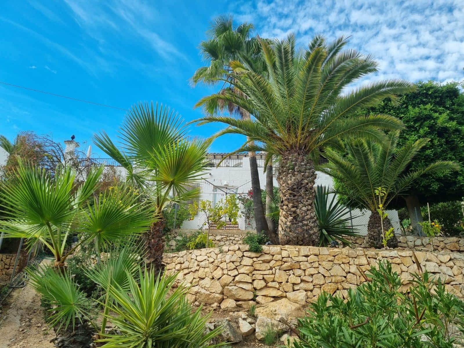 3 soveværelse Villa til salg i La Nucia med swimmingpool - € 788.000 (Ref: 9748098)