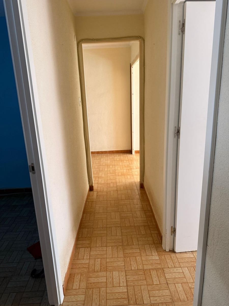 3 quarto Apartamento para venda em Alicante cidade - 150 000 € (Ref: 9759072)