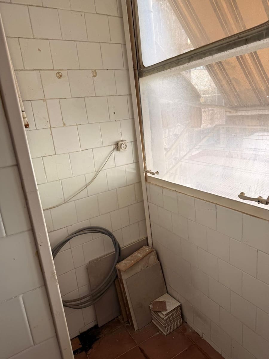 3 quarto Apartamento para venda em Alicante cidade - 150 000 € (Ref: 9759072)