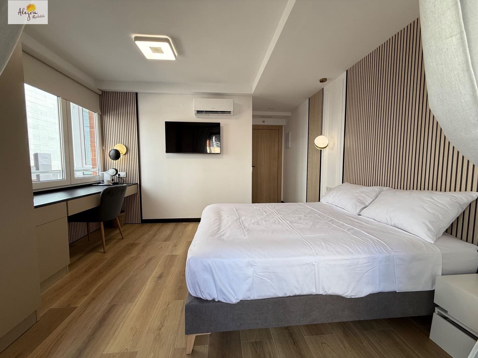 5 sypialnia Pensjonat na sprzedaż w Miasto Alicante / Alacant - 850 000 € (Ref: 9759073)