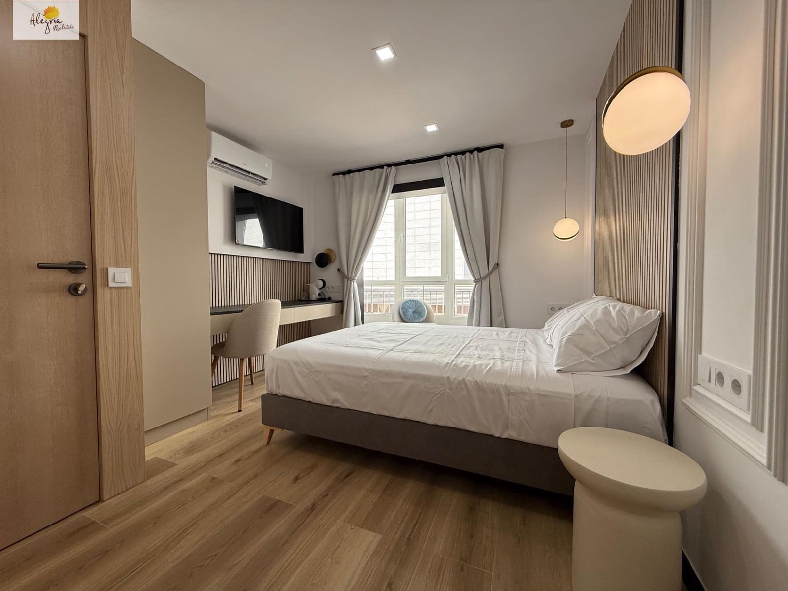 5 sypialnia Pensjonat na sprzedaż w Miasto Alicante / Alacant - 850 000 € (Ref: 9759073)