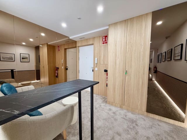 5 sypialnia Pensjonat na sprzedaż w Miasto Alicante / Alacant - 850 000 € (Ref: 9759073)