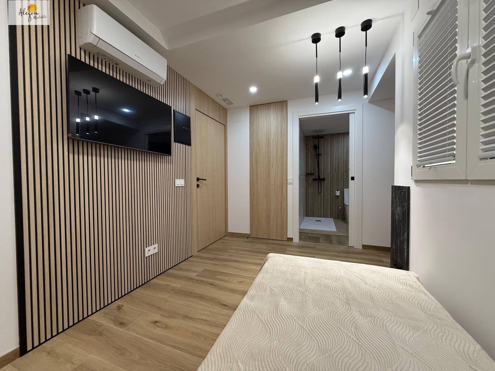 5 sypialnia Pensjonat na sprzedaż w Miasto Alicante / Alacant - 850 000 € (Ref: 9759073)