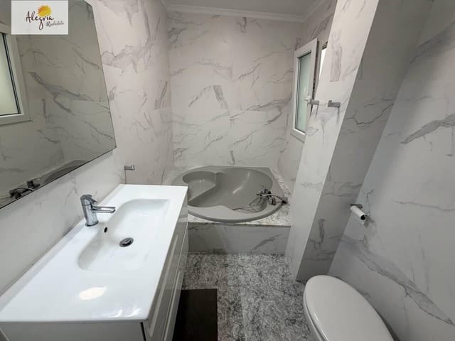 2 soverom Leilighet til salgs i Nou Moles, Valencia by - € 199 000 (Ref: 9762077)