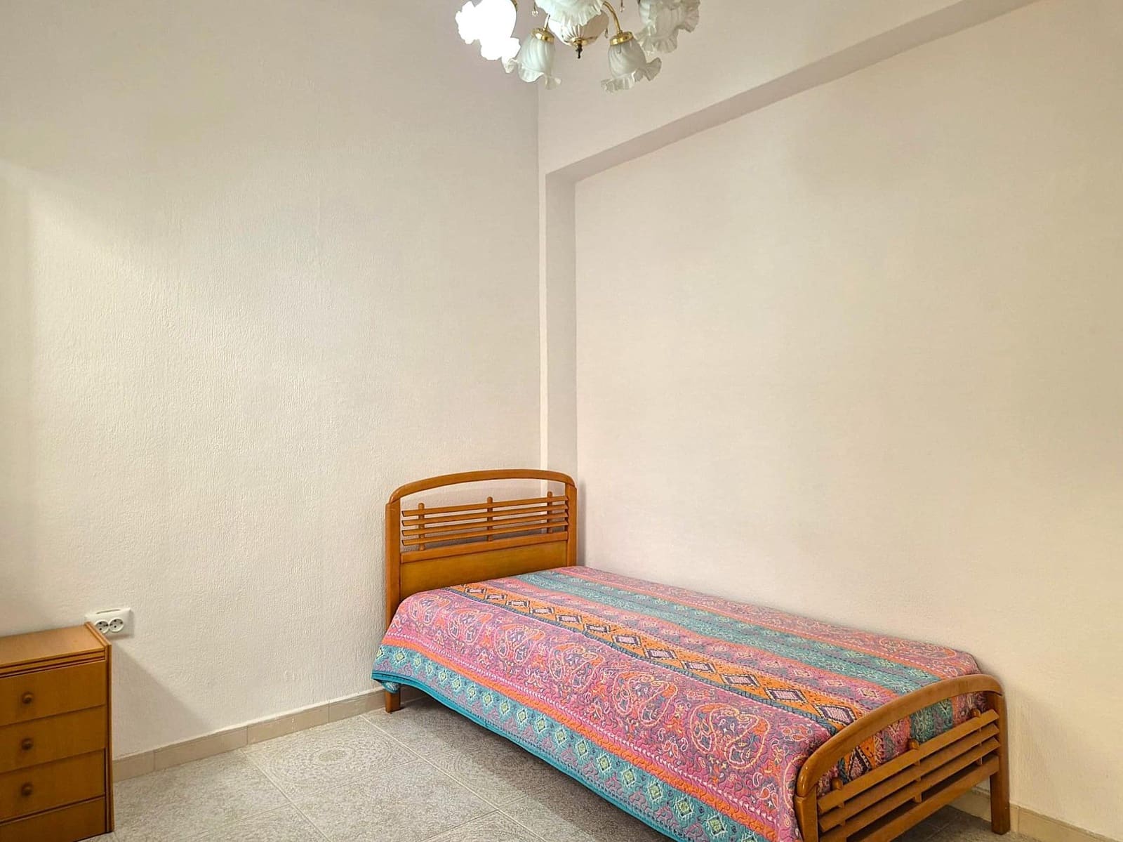 3 slaapkamer Appartement te koop in Alicante stad - € 155.000 (Ref: 9778273)