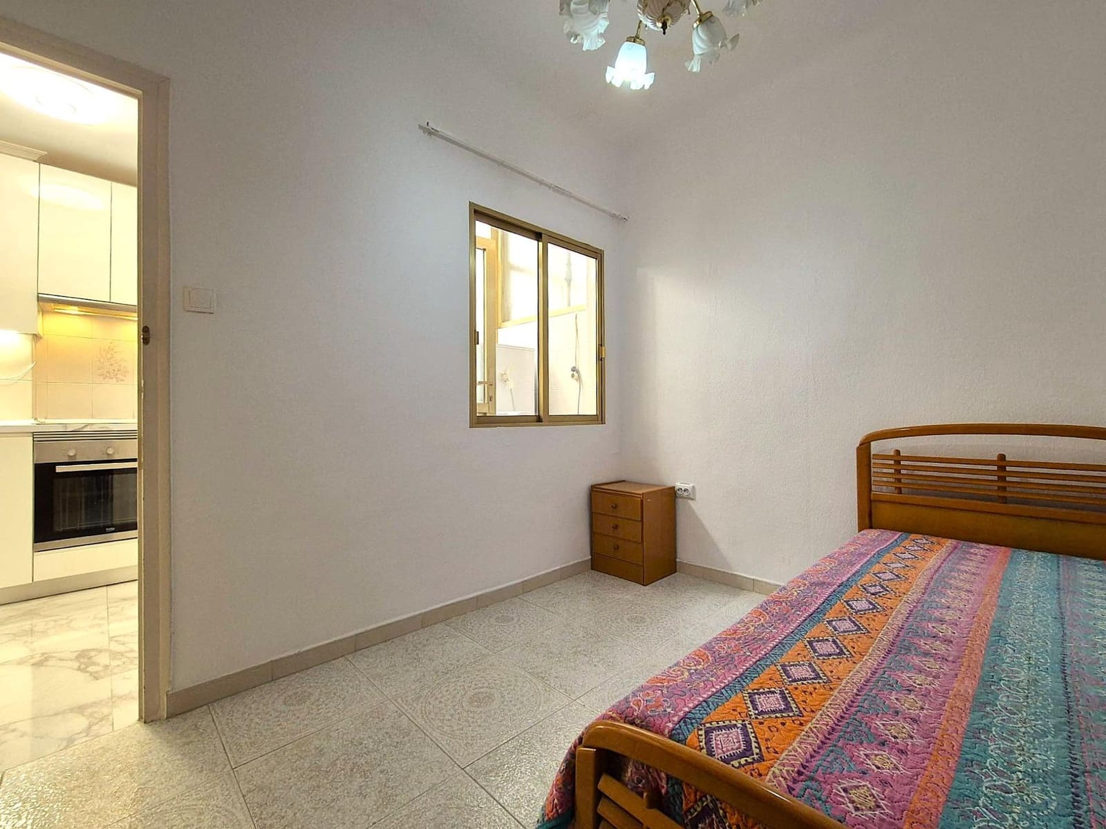 3 slaapkamer Appartement te koop in Alicante stad - € 155.000 (Ref: 9778273)