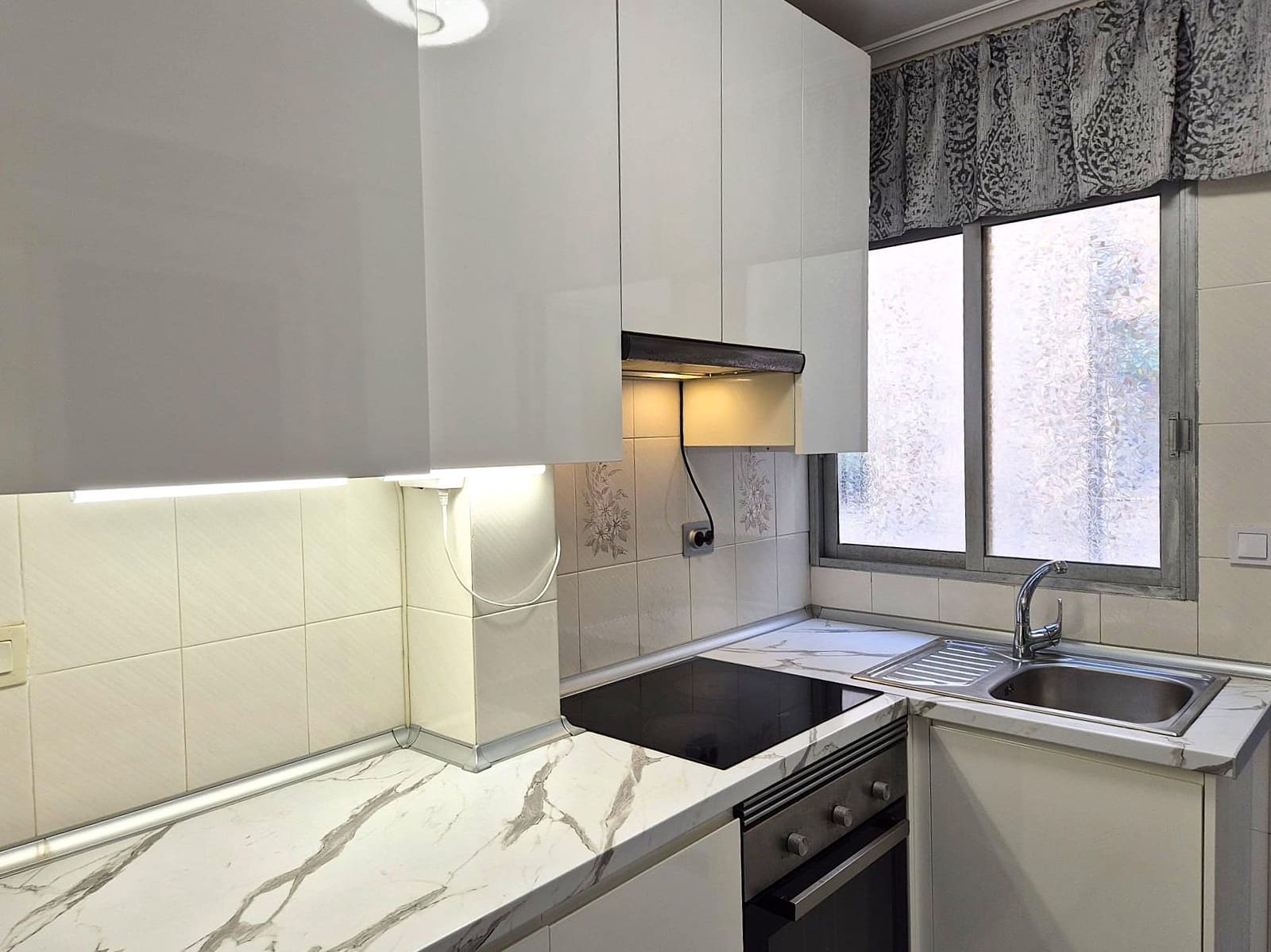 3 slaapkamer Appartement te koop in Alicante stad - € 155.000 (Ref: 9778273)