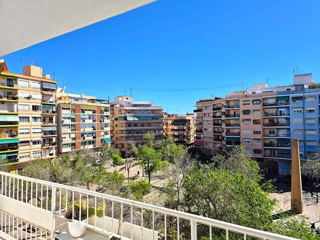 3 camera da letto Appartamento in vendita in Carolinas Altas, Alicante città - 155.000 € (Rif: 9778273)
