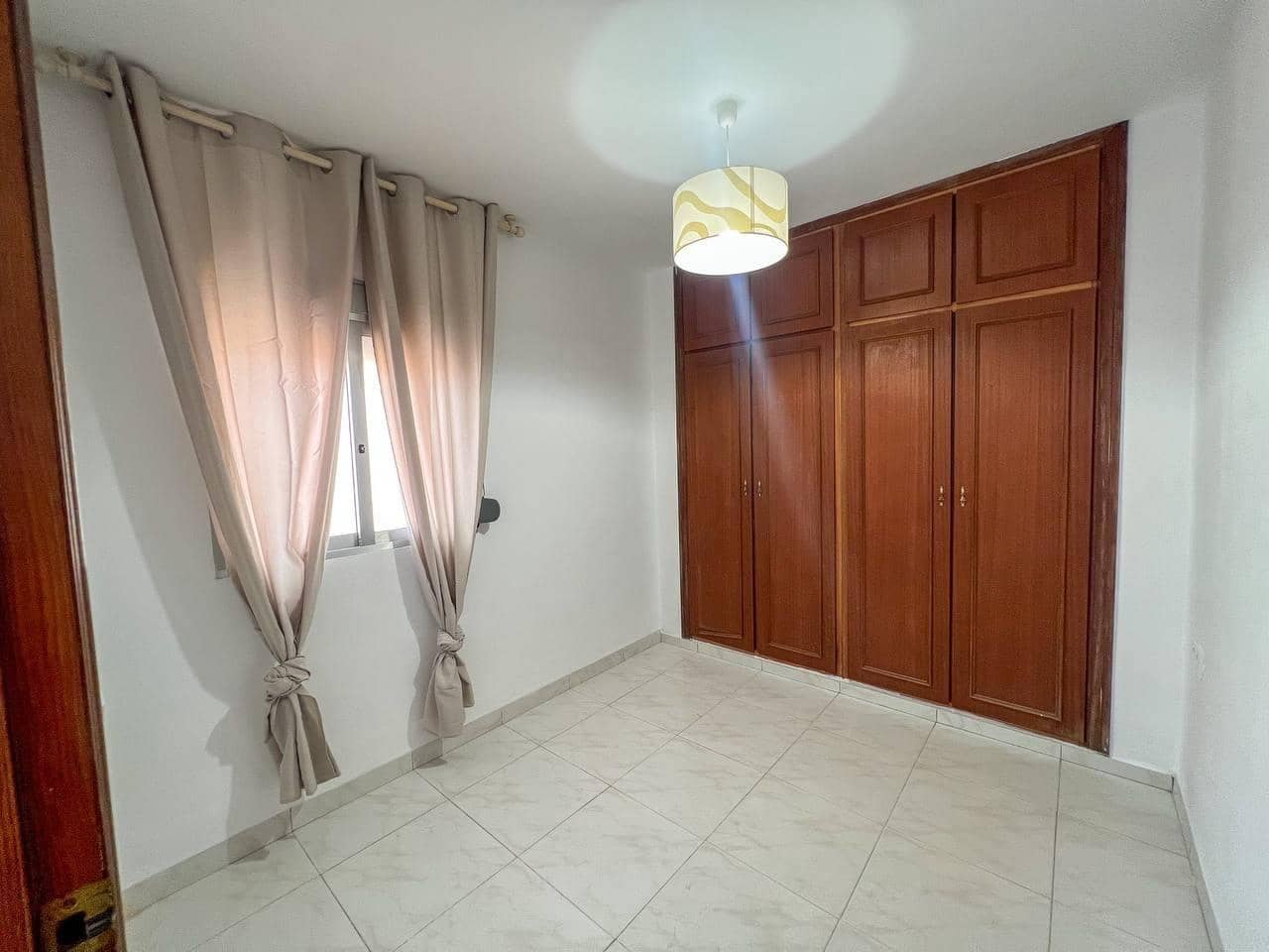 3 soveværelse Lejlighed til leje i Torrent - € 900 (Ref: 9788501)