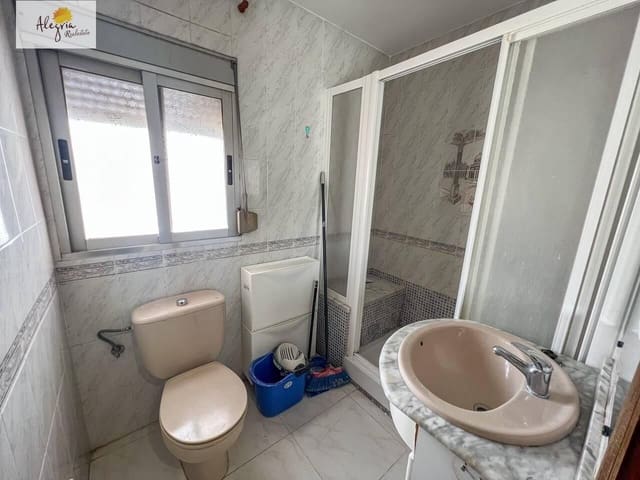 3 makuuhuone Huoneisto vuokrattavana paikassa Torrent - 900 € (Ref: 9788501)