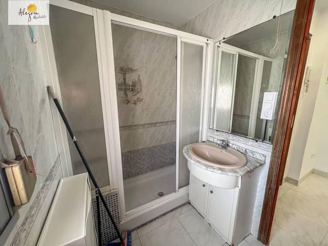 3 makuuhuone Huoneisto vuokrattavana paikassa Torrent - 900 € (Ref: 9788501)