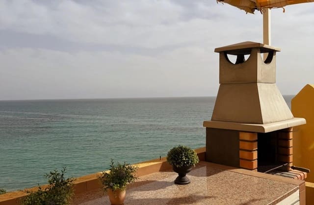 4 soveværelse Rækkehus til leje i El Campello med swimmingpool garage - € 1.500 (Ref: 9791154)