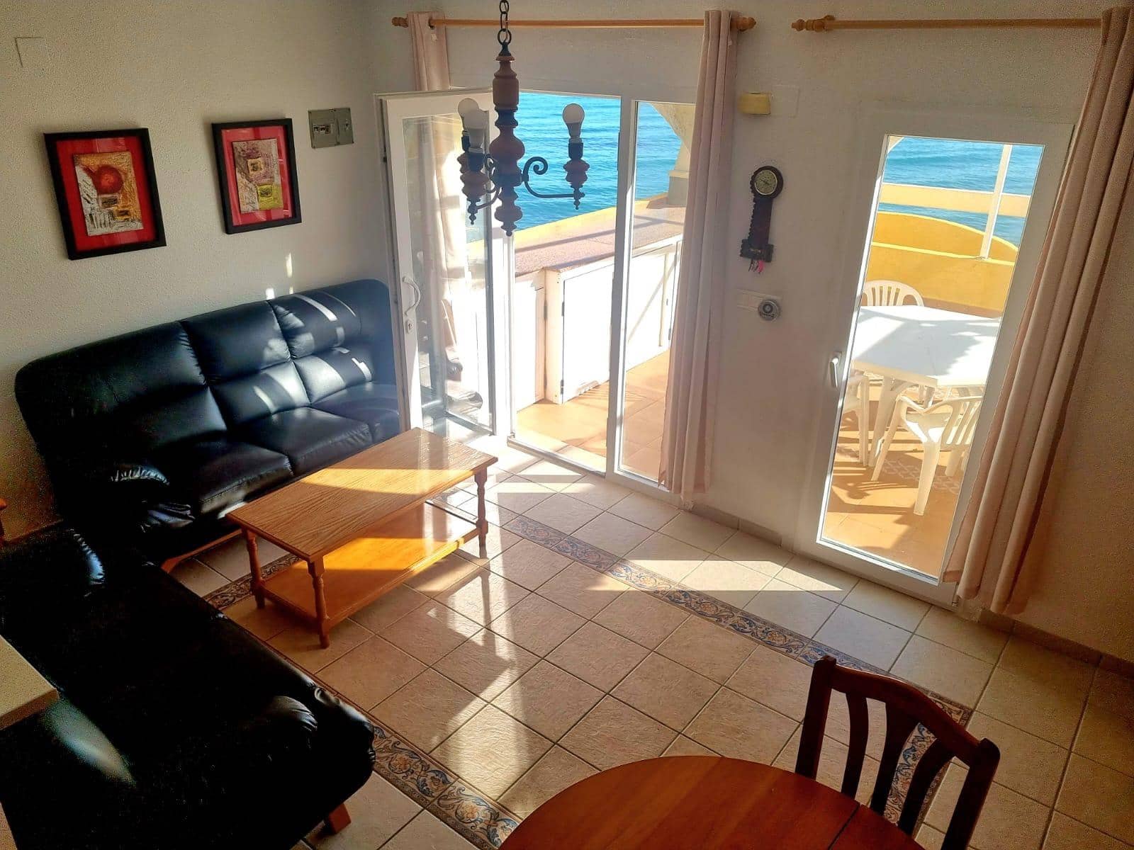 Villa/Maison Mitoyenne de 4 chambres à louer à El Campello avec piscine garage - 1 500 € (Ref: 9791154)