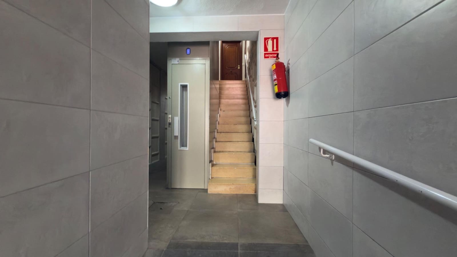 3 chambre Appartement à vendre à Alicante ville - 175 000 € (Ref: 9791156)