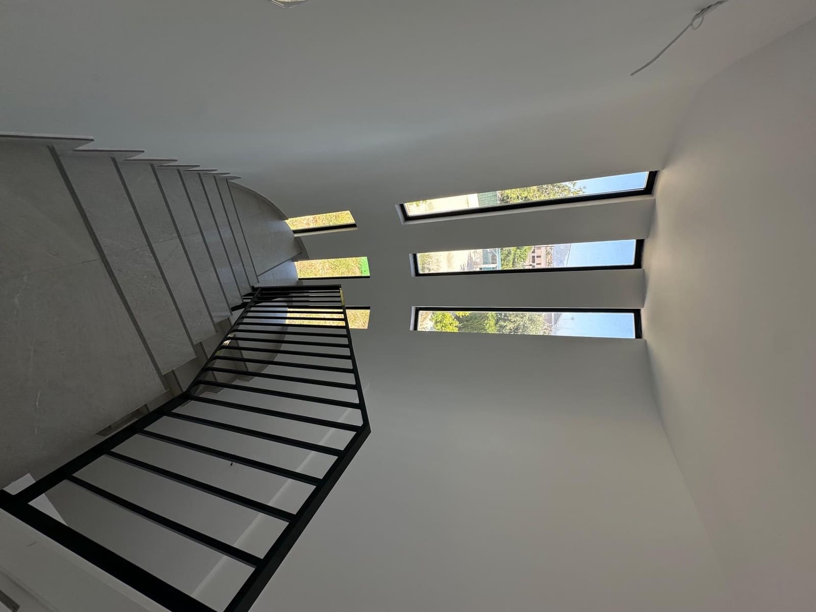 5 bedroom Villa for sale in San Vicente / Sant Vicent del Raspeig - € 590,000 (Ref: 9797234)