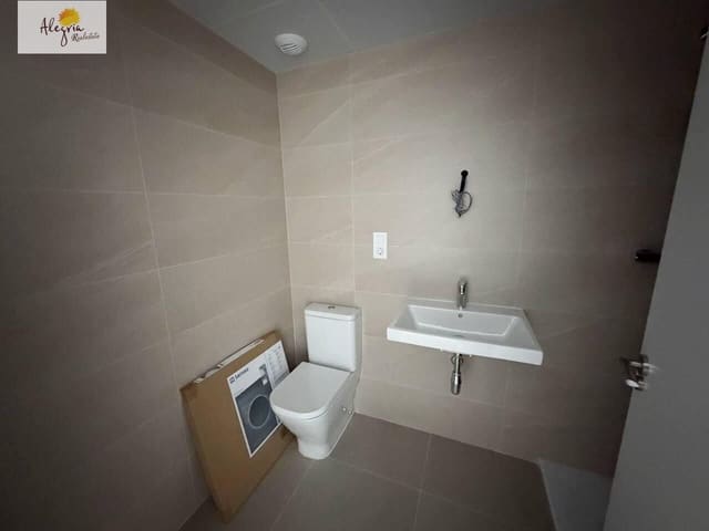 2 soverom Leilighet til leie i Valencia by - € 1 500 (Ref: 9804400)