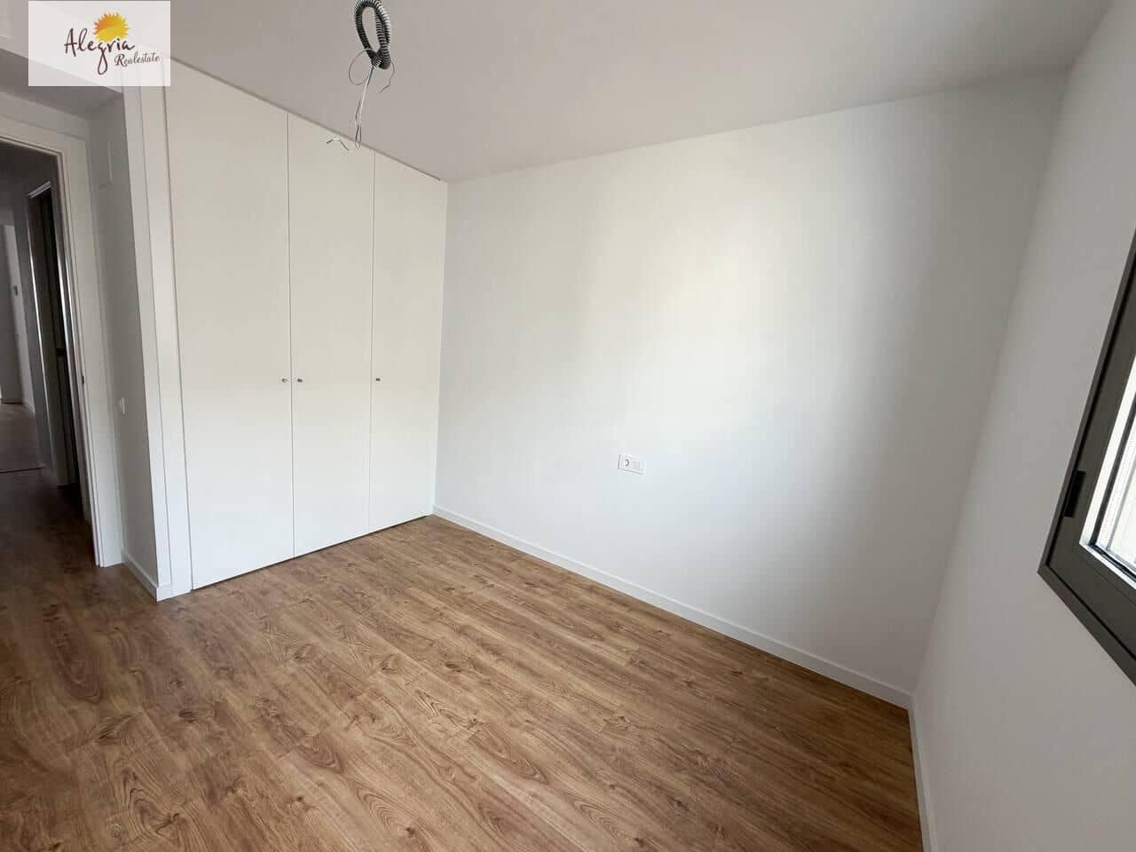 2 soverom Leilighet til leie i Valencia by - € 1 500 (Ref: 9804400)