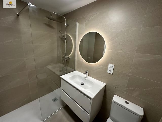2 soveværelse Lejlighed til leje i Valencia by - € 1.500 (Ref: 9804400)