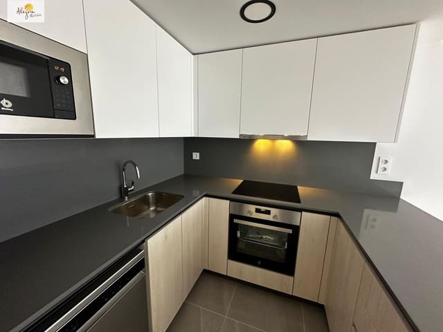 2 soveværelse Lejlighed til leje i Valencia by - € 1.500 (Ref: 9804400)