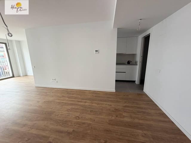 Apartamento de 3 habitaciones en València ciudad en alquiler - 1.700 € (Ref: 9804401)