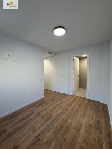 3 soveværelse Lejlighed til leje i Valencia by - € 1.700 (Ref: 9804401)