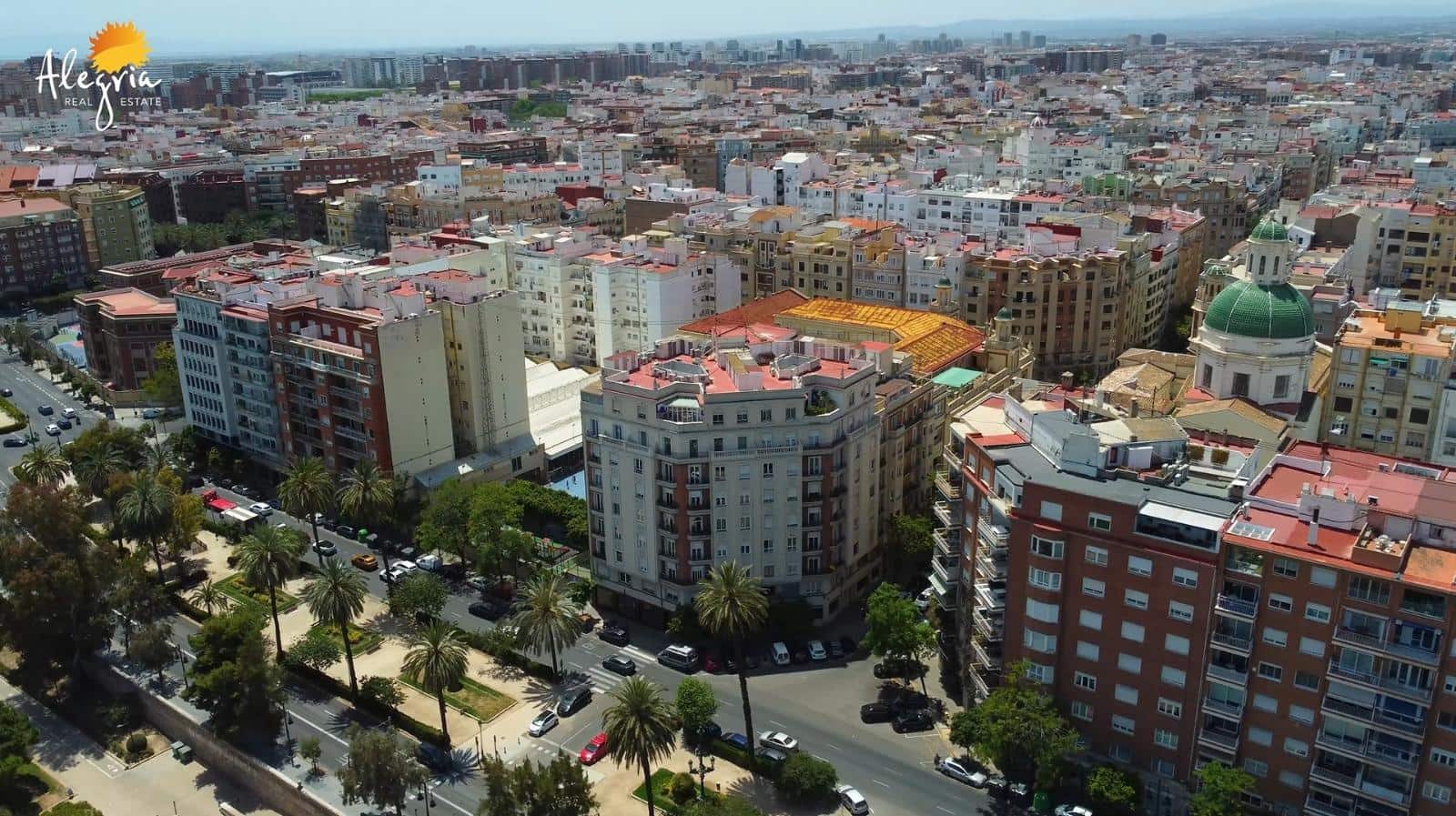 3 bedroom Apartment for sale in Valencia city - € 870,000 (Ref: 9806560)