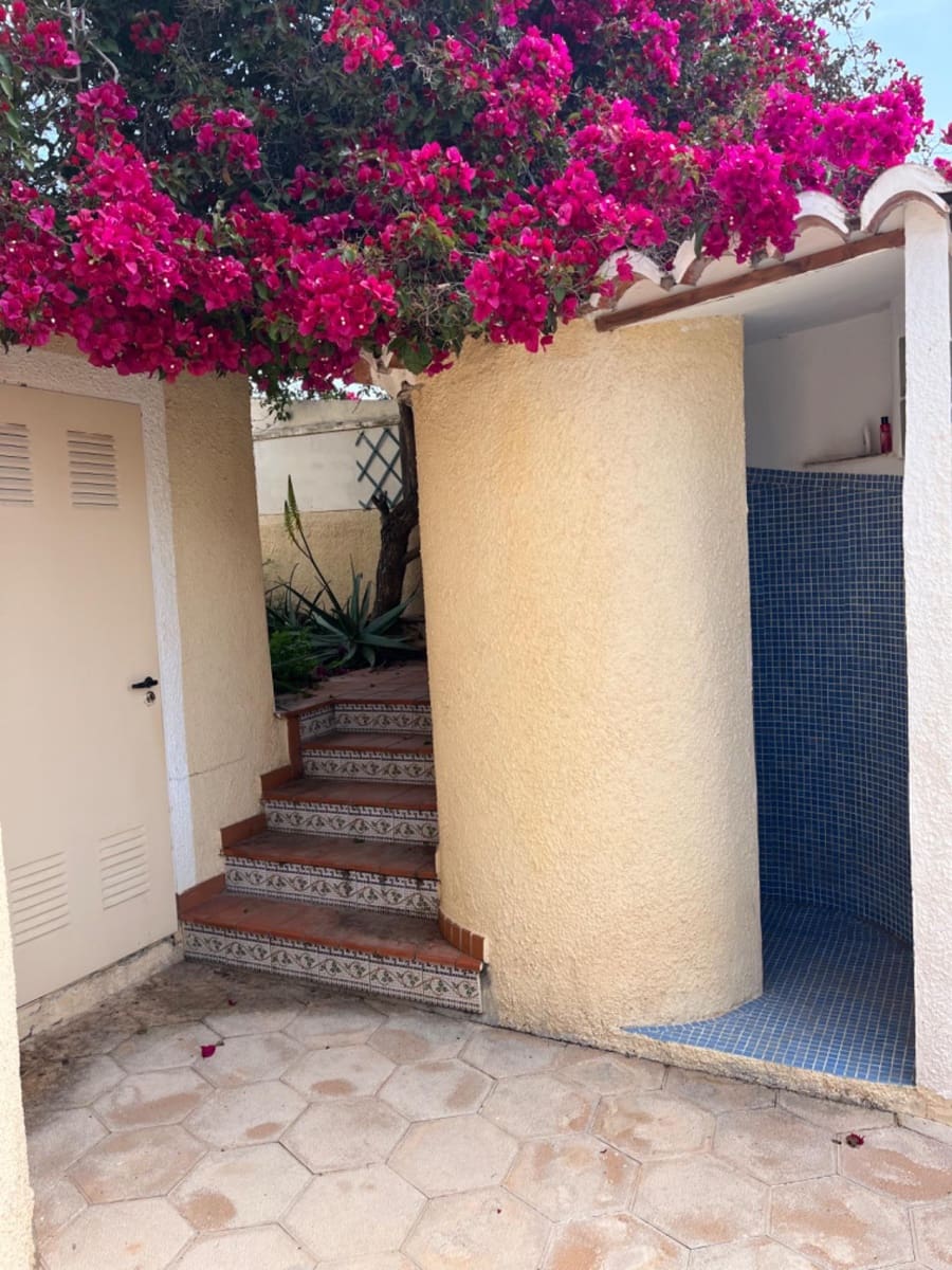 Chalet de 3 habitaciones en Benissa en venta con piscina garaje - 785.000 € (Ref: 9806564)