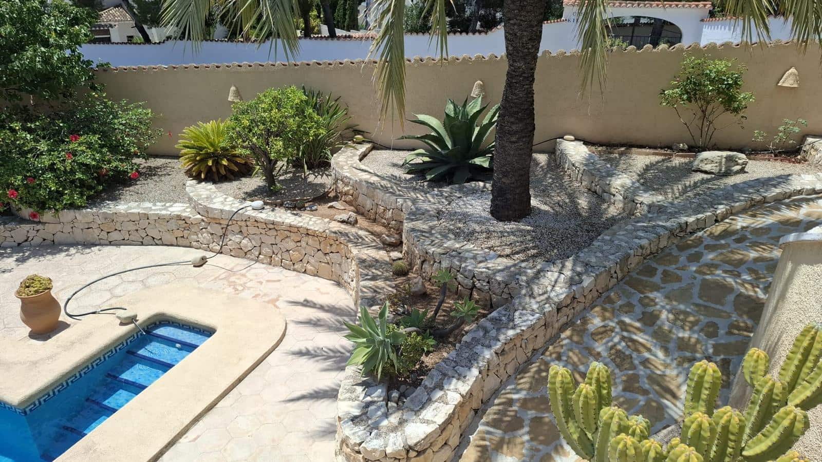 Chalet de 3 habitaciones en Benissa en venta con piscina garaje - 785.000 € (Ref: 9806564)