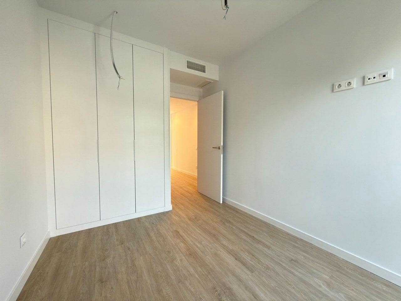 3 bedroom Apartment for sale in Alicante / Alacant city with garage - € 519,000 (Ref: 9814376)