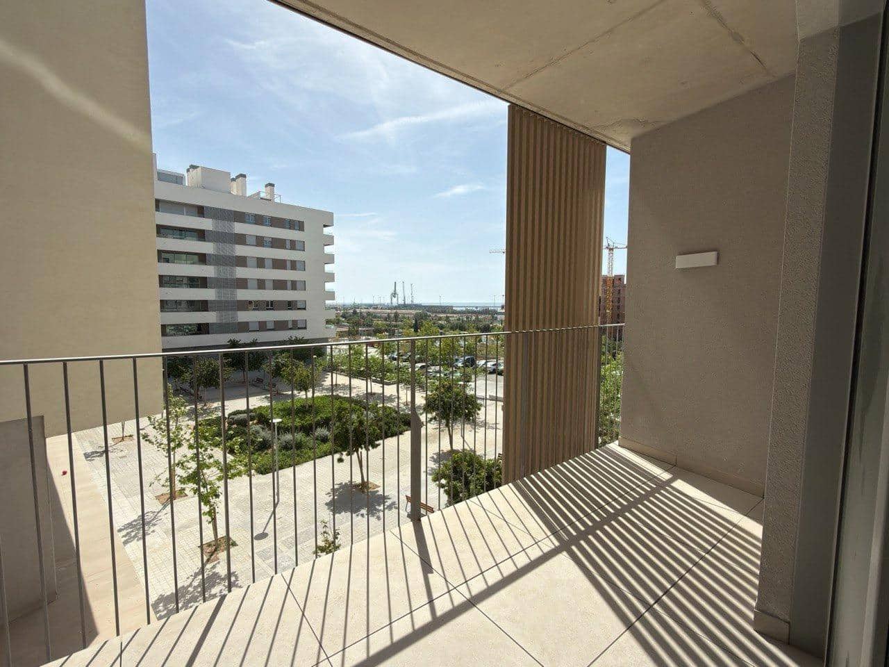 3 bedroom Apartment for sale in Alicante / Alacant city with garage - € 519,000 (Ref: 9814376)