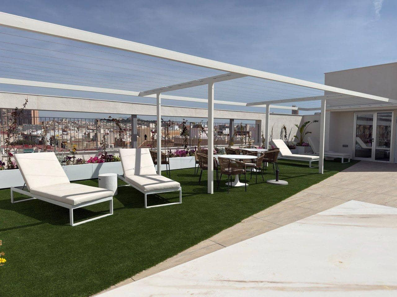3 bedroom Apartment for sale in Alicante / Alacant city with garage - € 519,000 (Ref: 9814376)
