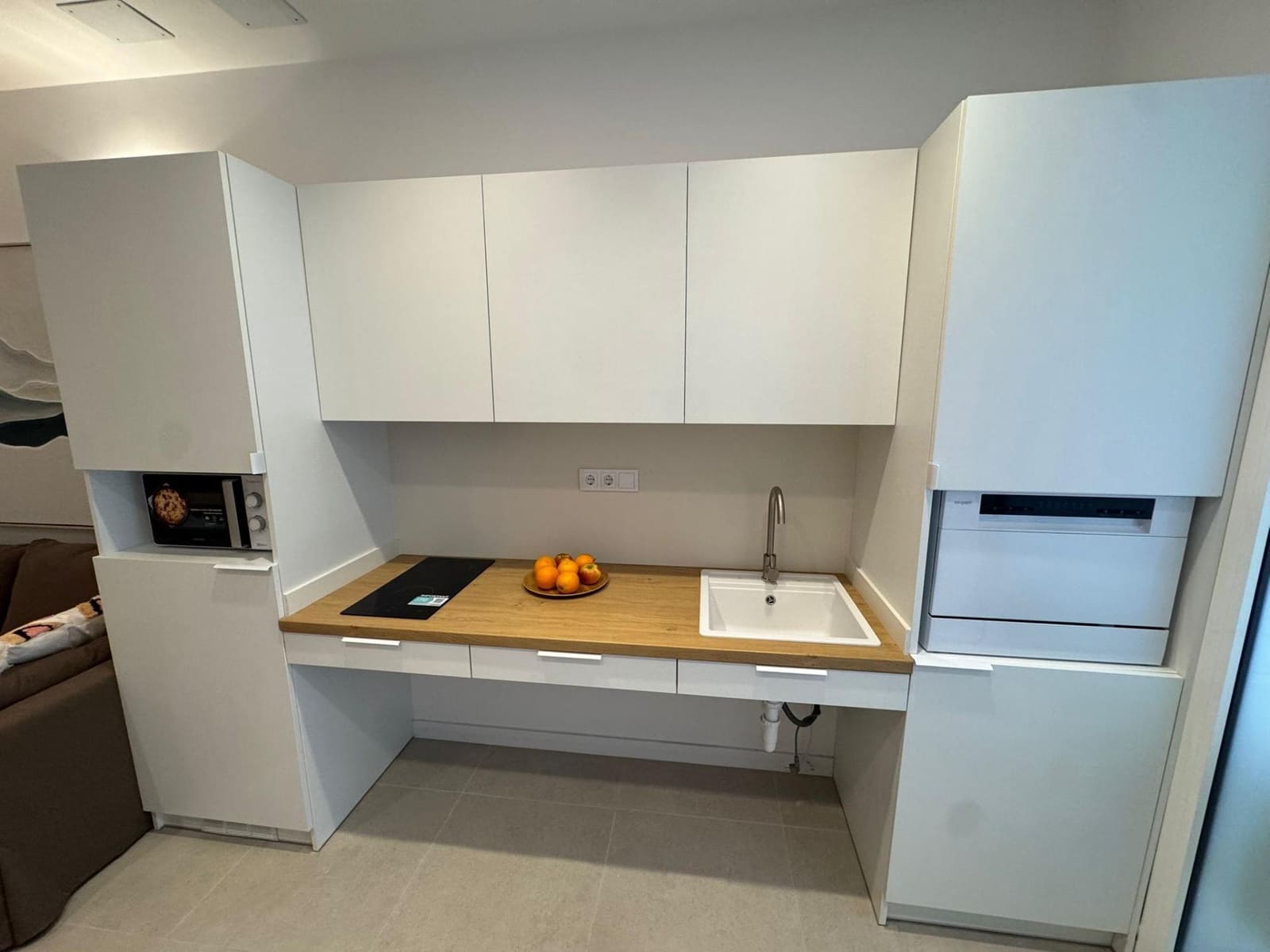Negocio de 1 habitación en València ciudad en venta - 145.000 € (Ref: 9823012)
