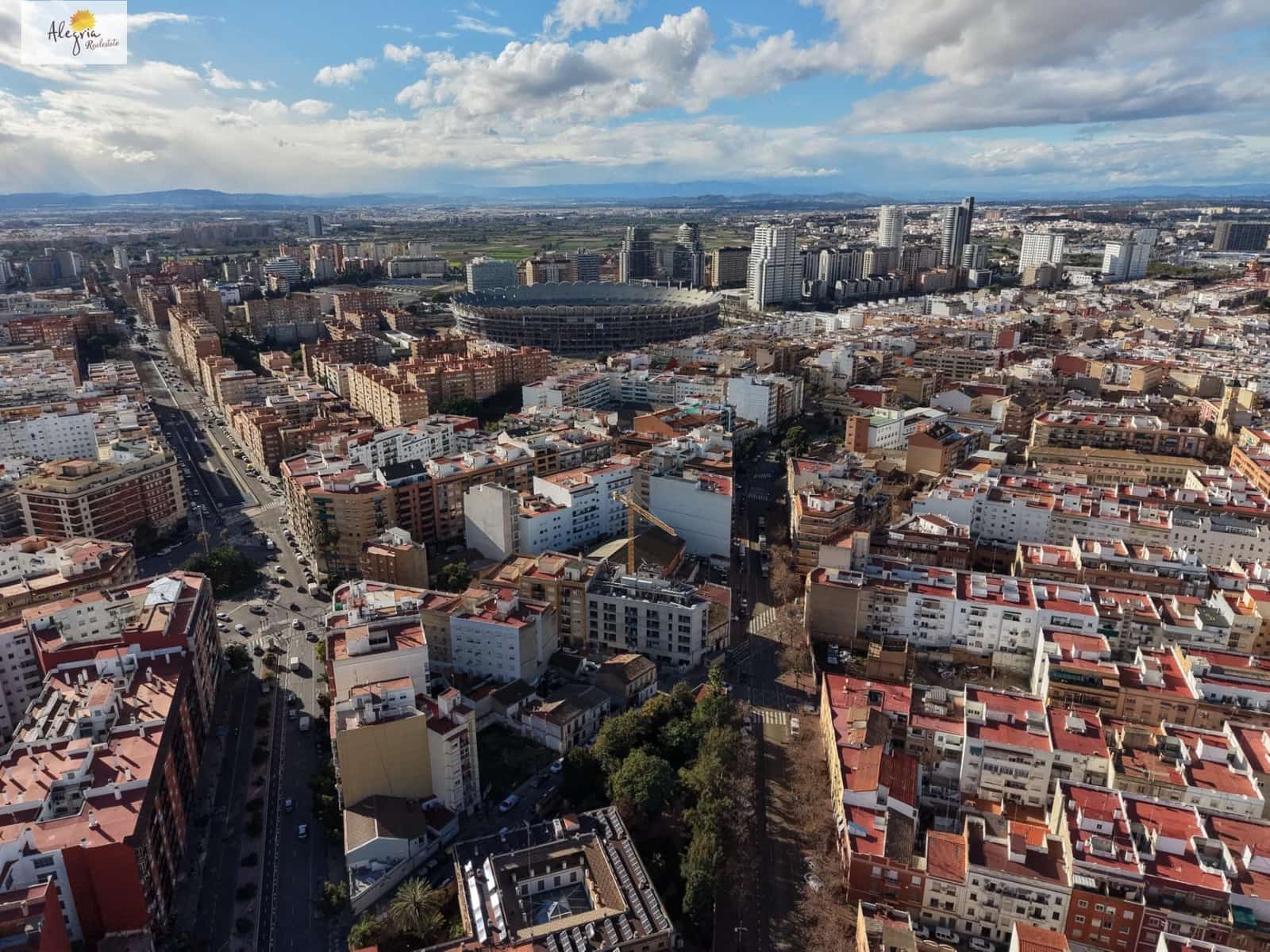 1 slaapkamer Commercieel te koop in Valencia stad - € 105.000 (Ref: 9829275)