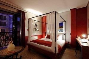7 sypialnia Hotel na sprzedaż w Busot - 1 200 000 € (Ref: 9829277)