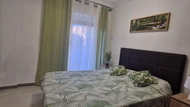 3 soveværelse Lejlighed til salg i Benalúa, Alicante by - € 245.000 (Ref: 9829281)