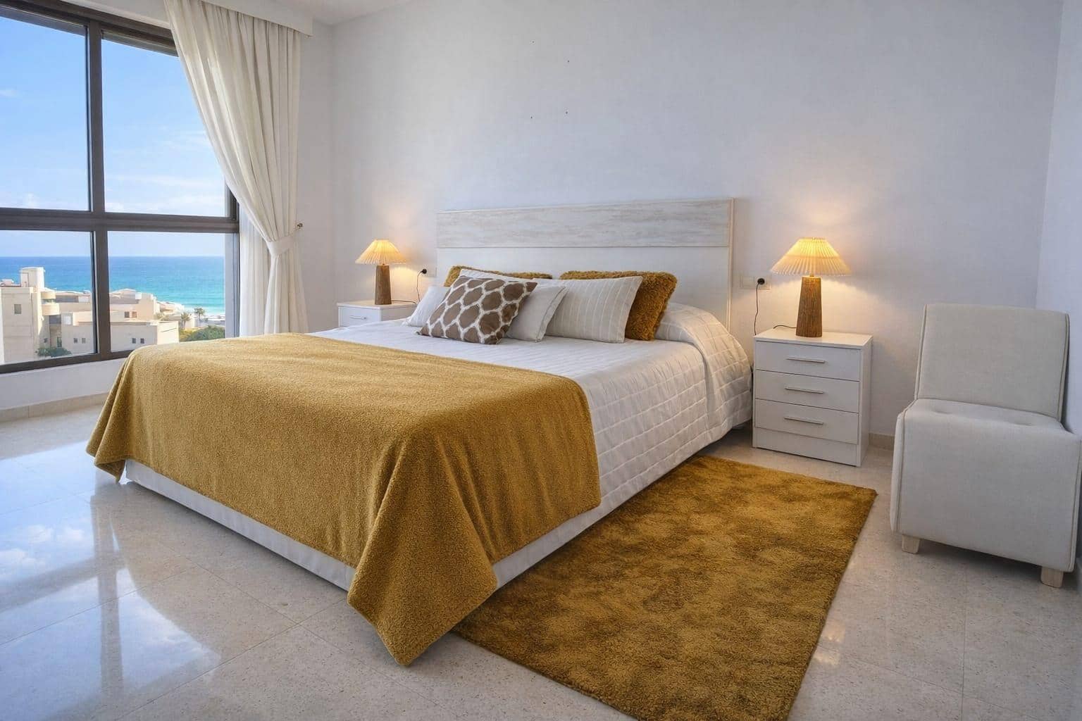 3 sovrum Lägenhet att hyra i Benidorm med pool garage - 2 500 € (Ref: 9831632)