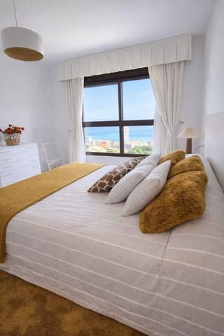 3 sovrum Lägenhet att hyra i Playa Poniente, Benidorm med pool garage - 2 500 € (Ref: 9831632)