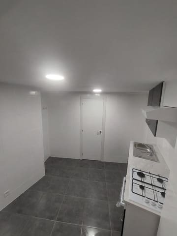 3 slaapkamer Appartement te huur in Santa Pola - € 750 (Ref: 9836426)