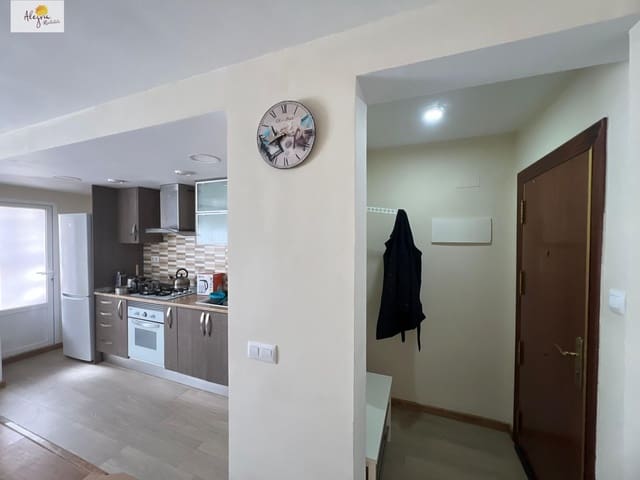 3 soveværelse Lejlighed til salg i Nou Moles, Valencia by - € 185.000 (Ref: 9836427)