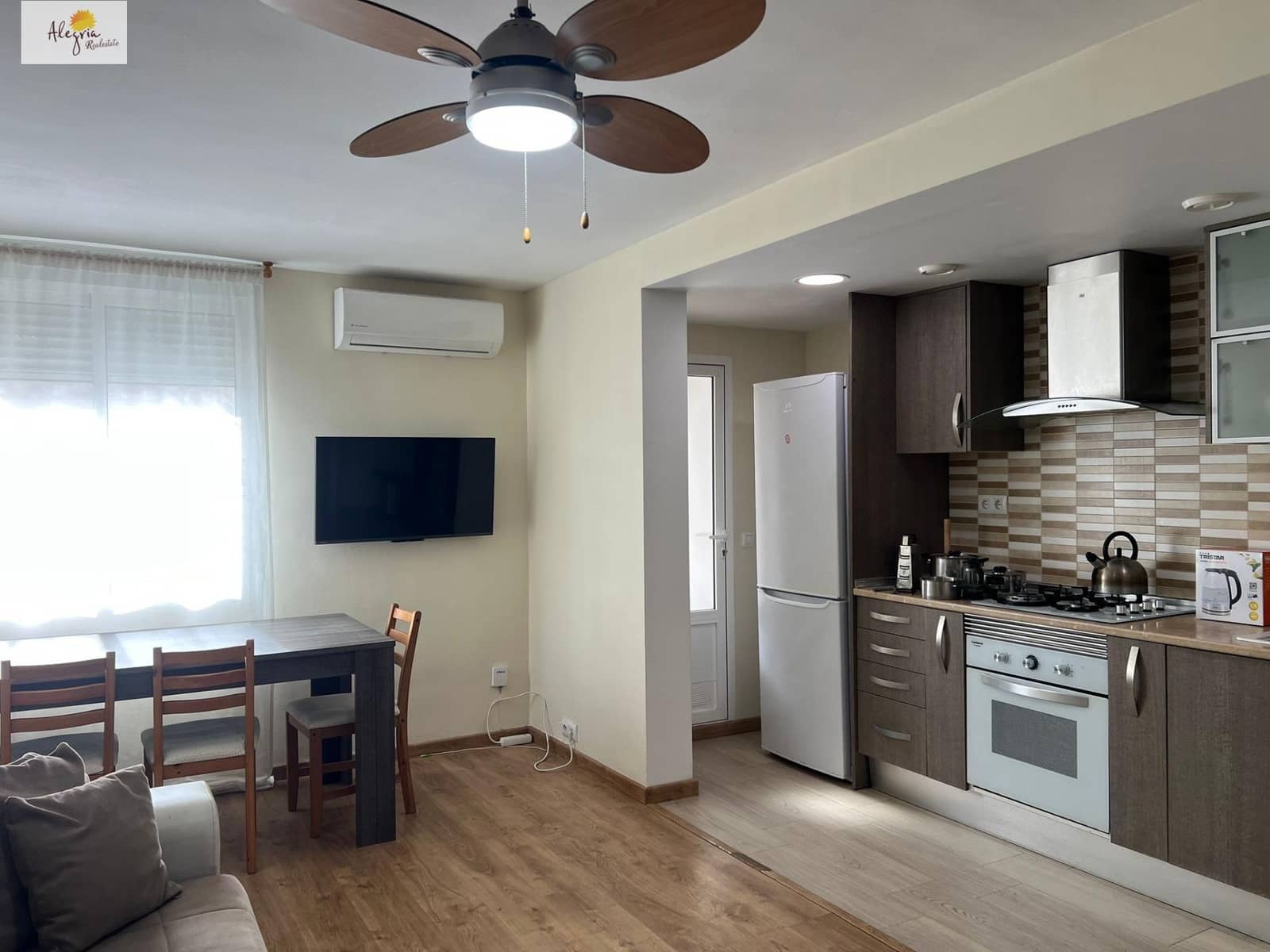 3 soveværelse Lejlighed til salg i Valencia by - € 185.000 (Ref: 9836427)