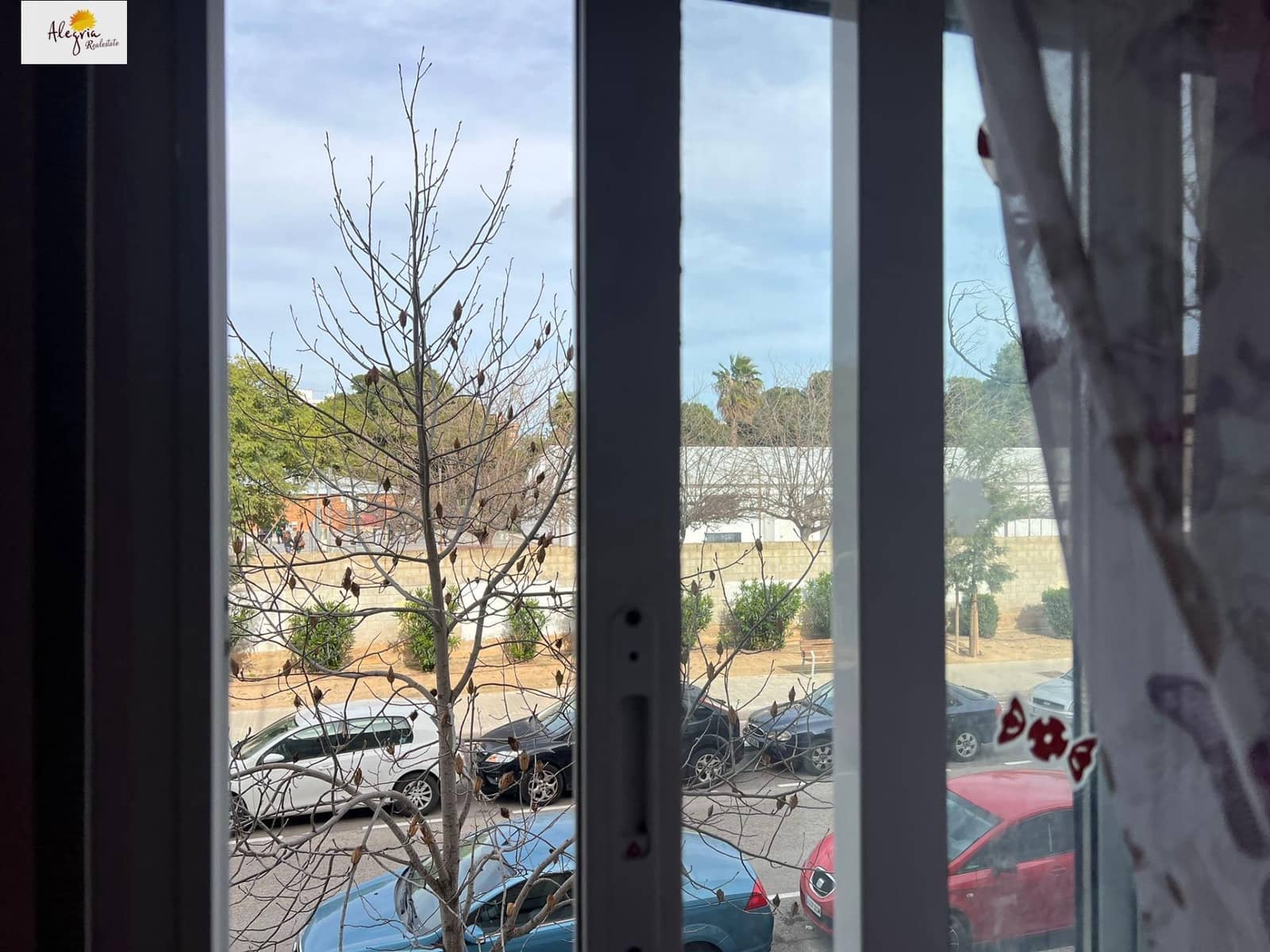 3 soveværelse Lejlighed til salg i Valencia by - € 185.000 (Ref: 9836427)