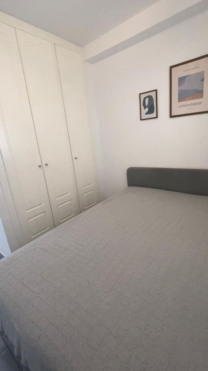 2 bedroom Apartment for rent in Benidorm with pool garage - € 1,200 (Ref: 9839364)